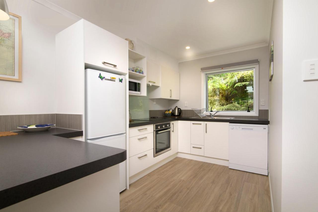 Fabulous Apartment With Private Spa Pool & Gym Picton Luaran gambar