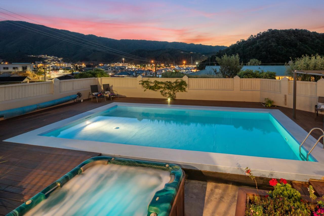 Fabulous Apartment With Private Spa Pool & Gym Picton Luaran gambar