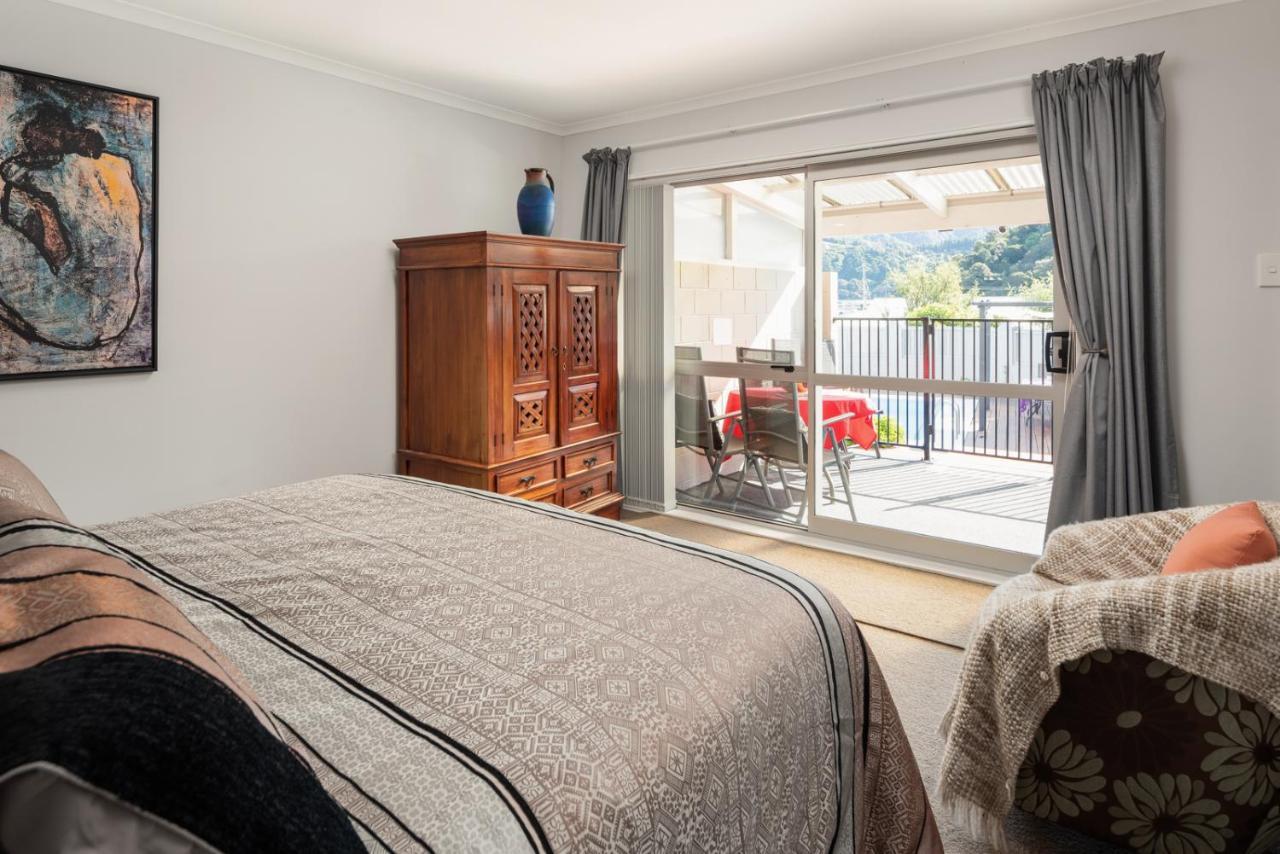 Fabulous Apartment With Private Spa Pool & Gym Picton Luaran gambar